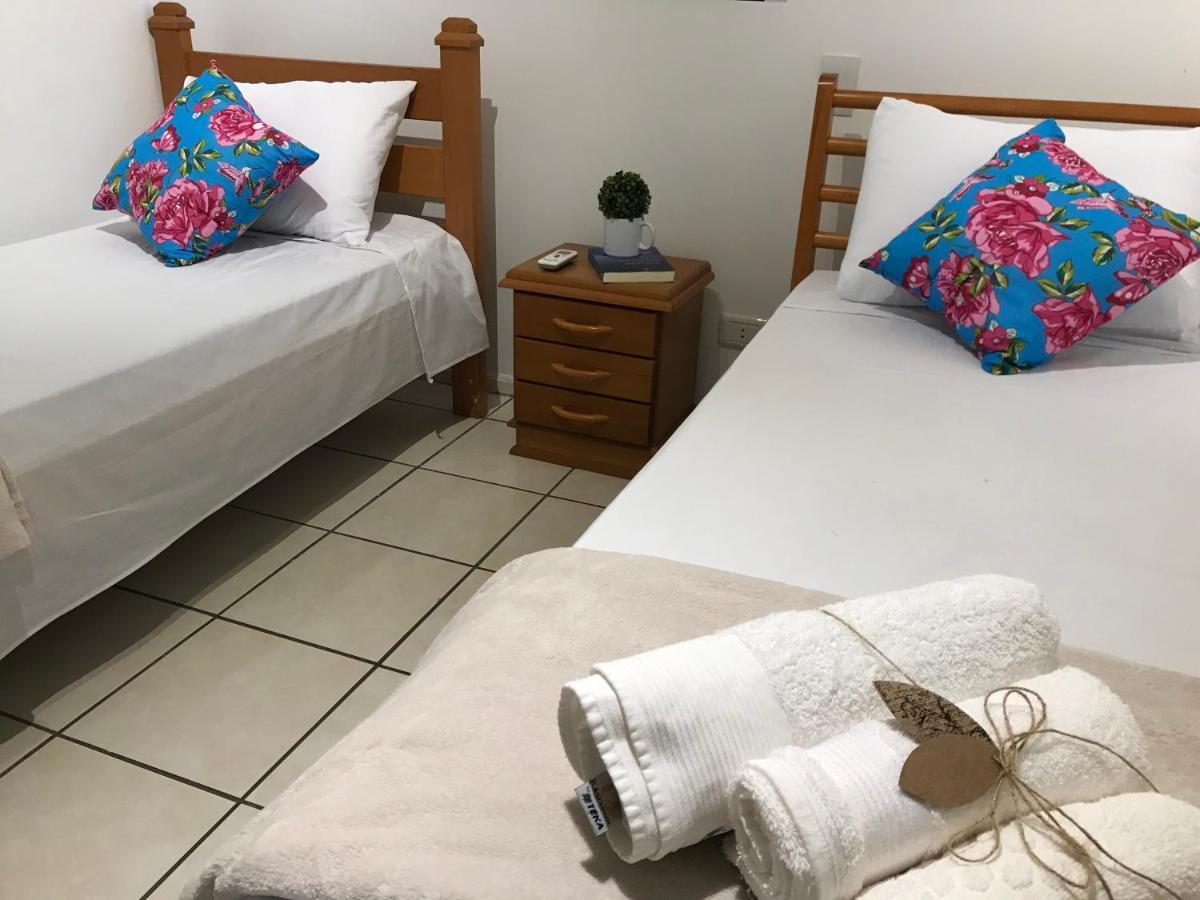 Apto Cond Ilhas Do Caribe - Pr - Beira Mar 马蒂尼奥斯 外观 照片